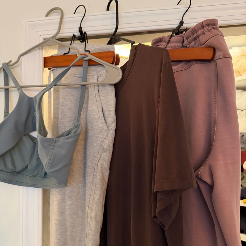 4 item Lululemon size 12 bundle! Condition like new!